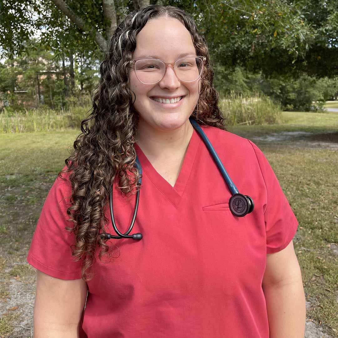 Dr. Zoe Nickel